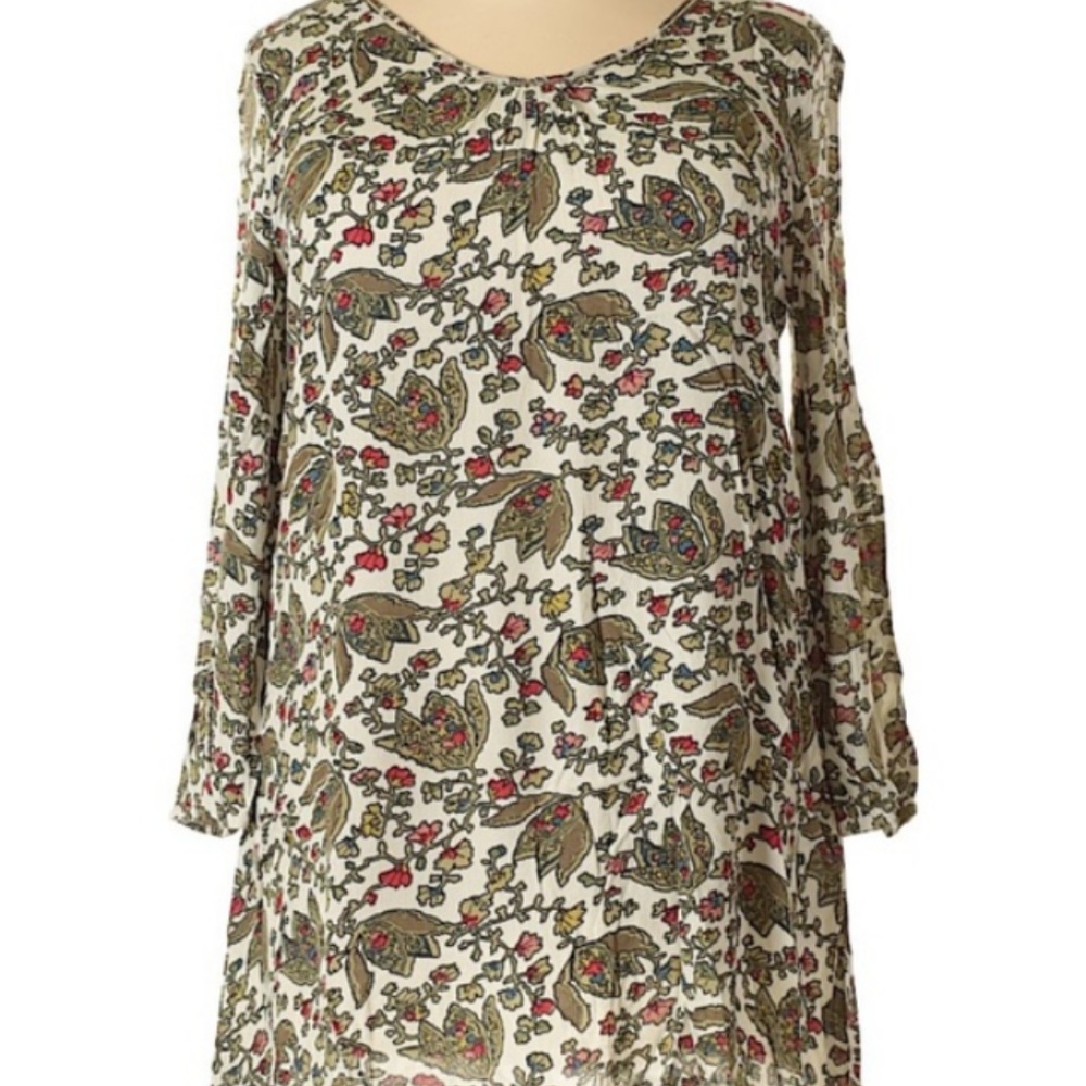 Cute Floral Tunic Dress in Plus Sizes 1X, 2X, 3X - Picture 7 of 8